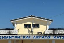 Φθαρμένη-ελληνική-σημαία-στο-Μουσείο-Δημήτρη-και-Λέγκως-Κατσικογιάννη-–-Νέο-περιστατικό-αδιαφορίας