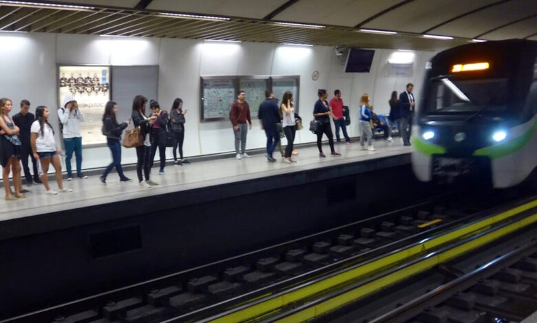 Σήμερα-Σάββατο-η-πιλοτική-24ωρη-λειτουργία-σε-μετρό,-τραμ-και-λεωφορεία-–-Το-πλήρες-πρόγραμμα