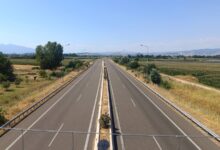 Άδειασαν-τα-Τρίκαλα-–-Ο-καύσωνας-«σάρωσε»-τους-δρόμους