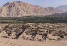Αρχαιολόγοι-αποκάλυψαν-πόλη-3.500-ετών-στο-Περού