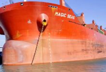 Βυθίζεται-το-ελληνόκτητο-«magic-seas»-μετά-από-επίθεση-στην-Ερυθρά-Το-πλήρωμα-εγκατέλειψε-το-πλοίο
