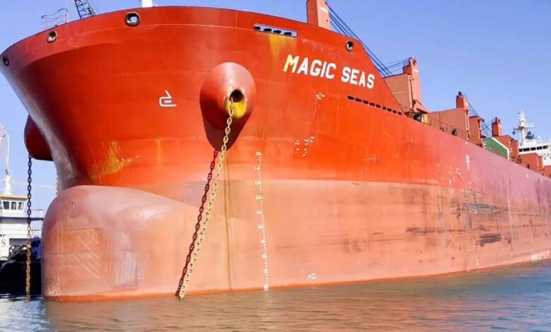 Βυθίζεται-το-ελληνόκτητο-«magic-seas»-μετά-από-επίθεση-στην-Ερυθρά-Το-πλήρωμα-εγκατέλειψε-το-πλοίο