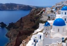 Σαντορίνη,-η-«Θήρα»-του-Παραδείσου:-Τα-hotspots-και-όλα-όσα-πρέπει-να-ξέρετε-για-το-πιο-μαγευτικό-νησί-του-κόσμου