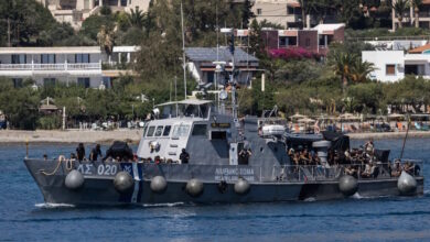 Κρήτη:-1.516-παράτυποι-μετανάστες-έχουν-αποβιβαστεί-μέσα-σε-δύο-μέρες-–-Ο-Πλεύρης-ταξιδεύει-στην-Λιβύη-την-Τρίτη