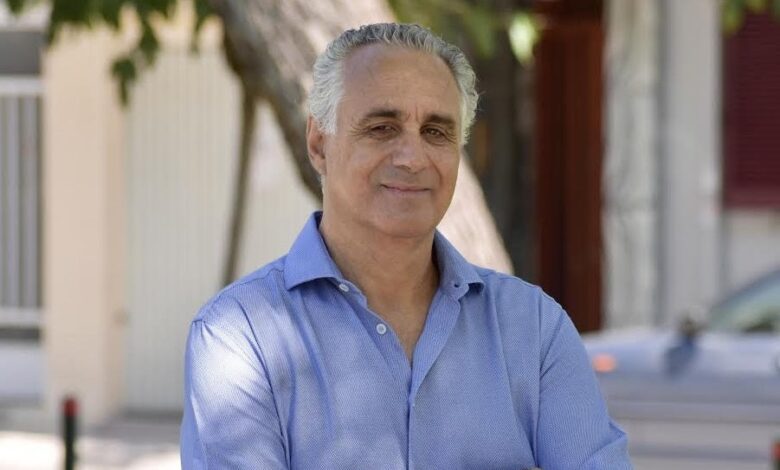 Λαμπρινίδης:-Αναρμόδια-η-Περιφέρεια-για-τα-αίτια-του-μεταχρωματικού-έλκους-στα-πλατάνια-του-Κραυσίδωνα