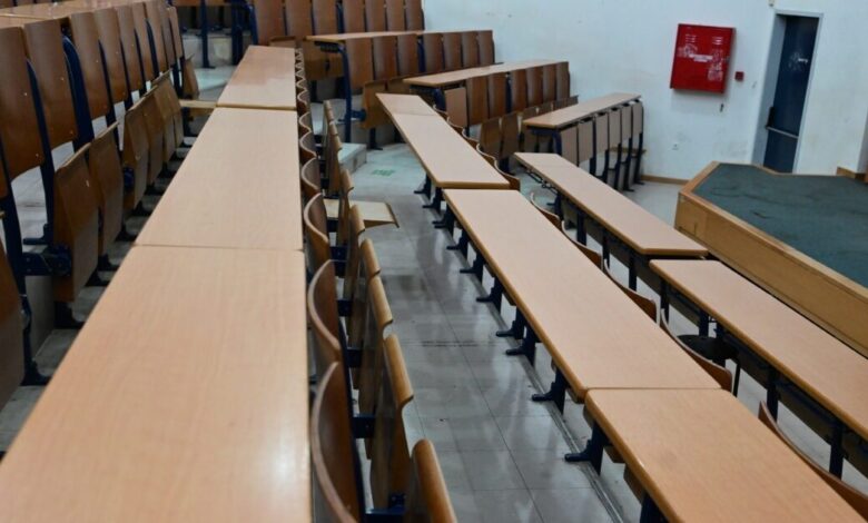 exit-για-πάνω-από-300.000-αιώνιους-φοιτητές-από-τον-Σεπτέμβριο-^-να-μπει-τάξη-στην-αταξία-η-εντολή-Μητσοτάκη-στην-Ζαχαράκη-^-στις-17/7-πέφτει-η-αυλαία-της-Προανακριτικής-κατά-Καραμανλή-^-ανένδοτος-ο-Βορίδης,-δεν-δέχεται-παραπομπή-ούτε-για-πλημμέλημα-για-τ