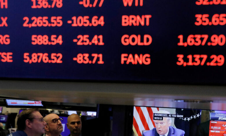 Μεικτά-πρόσημα-στη-wall-street-με-τις-συνεχείς-αλλαγές-πολιτικής-του-Τραμπ