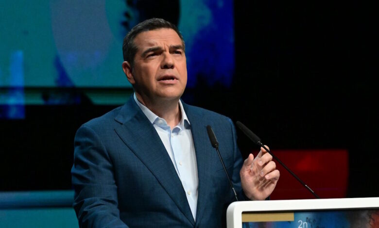 Ο-Αλέξης-Τσίπρας-απάντησε-στον-Κυριάκο-Μητσοτάκη:-«Να-ξεπλυθεί-ζητάει-όποιος-είναι-λερωμένος,-εγώ-δεν-είμαι-σίγουρα»
