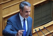 Μητσοτάκης:-Η-δίοδος-από-την-Λιβύη-προς-την-Ελλάδα-κλείνει-–-Αναστέλλονται-οι-αιτήσεις-ασύλου-για-3-μήνες-–-Δυο-κλειστές-δομές-στην-Κρήτη