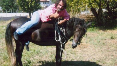 Ντίνος-Μπάρδας:-Το-«άδειασμα»-στον-Μητσοτάκη-και-το-δικό-του-πολιτικό-αποτύπωμα