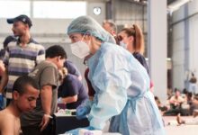 Κομισιόν:-Είμαστε-ενήμεροι-από-την-Ελλάδα-για-την-3μηνη-αναστολή-ασύλου-–-Η-χώρα-αντιμετωπίζει-μια-«εξαιτερική-κατάσταση»