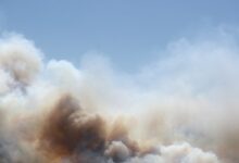 Μεγάλη-φωτιά-στα-Άνω-Λιόσια-–-Οι-πρώτες-εικόνες