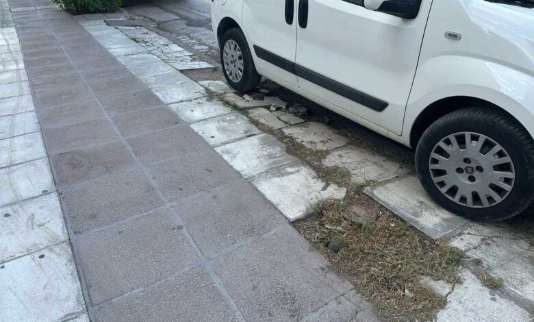Πεζοδρόμια-στα-Τρίκαλα:-Σπασμένα,-ξηλωμένα-και-επικίνδυνα-–-Ο-λογαριασμός-στον-πολίτη