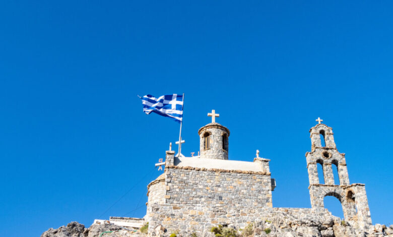 Εορτολόγιο:-Του-Αγίου-Παϊσίου-και-της-Αγίας-Βερονίκης-σήμερα-12-Ιουλίου-–-Ποιοι-γιορτάζουν