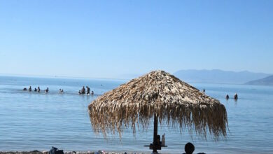 Καιρός-αύριο:-Ανεβαίνει-ξανά-η-θερμοκρασία,-τους-37-βαθμούς-θα-δείξει-το-θερμόμετρο-–-7-μποφόρ-στο-Αιγαίο