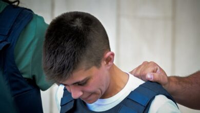 Ειρήνη-Μουρτζούκου:-Η-ώρα-της-απολογίας-για-τις-δολοφονίες-των-μωρών-–-«Φρούριο»-τα-δικαστήρια-της-Πάτρας-με-τον-φόβο-επεισοδίων