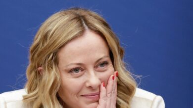 Τζόρτζια-Μελόνι:-Τα-δύσκολα-παιδικά-χρόνια-–-Εγκαταλελειμμένη-από-τον-πατέρα-της,-με-παρατσούκλι-«Χοντρούλα»