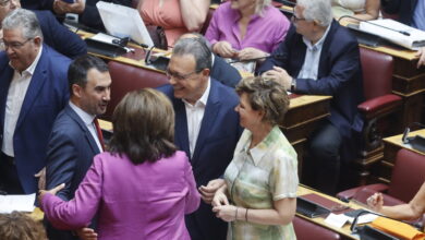 Πρώτο-κοινό-βήμα-ΣΥΡΙΖΑ-και-Νέας-Αριστεράς:-Κατέθεσαν-κοινό-αίτημα-με-37-υπογραφές-για-προανακριτική-για-Βορίδη-και-Αυγενάκη