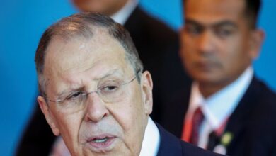 Λάβρόφ:-Ο-Τραμπ-δέχεται-«ανάρμοστη-πίεση»-από-ΝΑΤΟ-και-ΕΕ-για-να-συνεχιστεί-ο-πόλεμος-στην-Ουκρανία