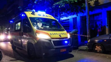 Νίκαια:-Μοτοσικλέτα-παρέσυρε-και-σκότωσε-ηλικιωμένο-πεζό-–-Στο-νοσοκομείο-ο-οδηγός