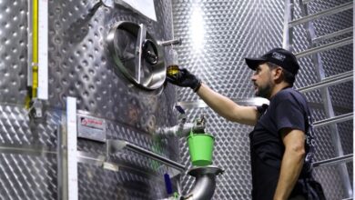 reuters:-Οι-δασμοί-του-Τραμπ-αναγκάζουν-τους-Έλληνες-παραγωγούς-ελαιολάδου-να-αναζητήσουν-νέες-αγορές
