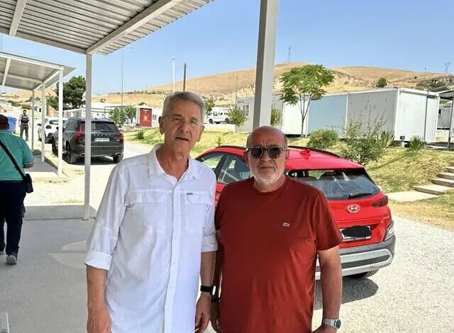 Μένουν-στο-Κουτσόχερο-οι-πλημμυροπαθείς-της-Φαρκαδόνας
