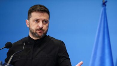 Ουκρανία:-Πρωτοφανείς-διαδηλώσεις-κατά-του-Ζελένσκι-για-νομοσχέδιο-που-περιορίζει-την-αυτονομία-των-αρχών-κατά-της-διαφθοράς