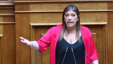 Αήθης-επίθεση-του-Κωνσταντίνου-Φλώρου-στη-Ζωή-Κωνσταντοπούλου:-«Είσαι-ξεφτιλισμένη»