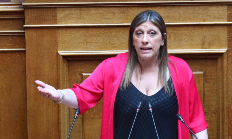 Αήθης-επίθεση-του-Κωνσταντίνου-Φλώρου-στη-Ζωή-Κωνσταντοπούλου:-«Είσαι-ξεφτιλισμένη»