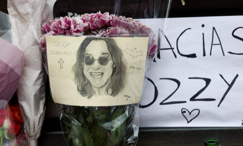 ozzy-osbourne:-Στο-Μπέρμιγχαμ,-θαυμαστές-αποχαιρετούν-το-«είδωλο-της-πόλης»