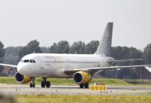 Γαλλία:-Εξηγήσεις-από-τη-vueling-όταν-υποχρέωσε-Γάλλους-Εβραίους-εφήβους-να-αποβιβαστούν-από-αεροσκάφος