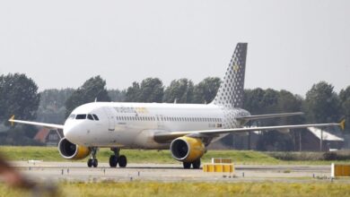 Γαλλία:-Εξηγήσεις-από-τη-vueling-όταν-υποχρέωσε-Γάλλους-Εβραίους-εφήβους-να-αποβιβαστούν-από-αεροσκάφος