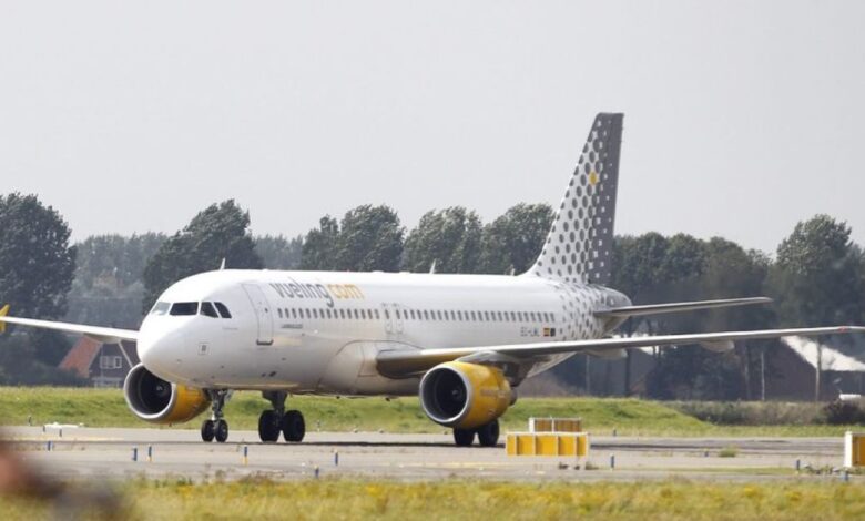 Γαλλία:-Εξηγήσεις-από-τη-vueling-όταν-υποχρέωσε-Γάλλους-Εβραίους-εφήβους-να-αποβιβαστούν-από-αεροσκάφος