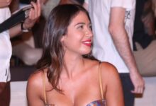 Η-Έλενα-Κρεμλίδου-ανεβάζει-τη-θερμοκρασία-στη-Μύκονο-με-αποκαλυπτικό-μπικίνι