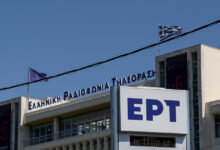 Νίνα-Κασιμάτη:-Θεωρούσα-ότι-έτσι-εξασφάλιζα-τη-δουλειά-μου,-μέχρι-τότε-δεν-ήξερα-που-έπεφτε-το-Ραδιομέγαρο