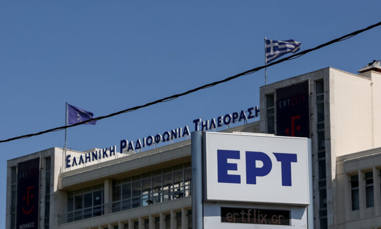 Νίνα-Κασιμάτη:-Θεωρούσα-ότι-έτσι-εξασφάλιζα-τη-δουλειά-μου,-μέχρι-τότε-δεν-ήξερα-που-έπεφτε-το-Ραδιομέγαρο