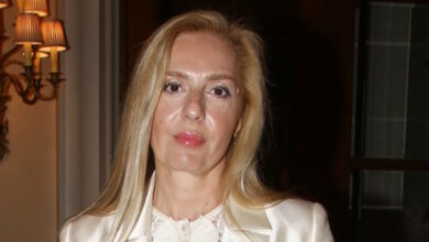 Έλενα-Μακρή-Λυμπέρη:-«Είμαι-ολομόναχη,-χαμένη-χωρίς-εσένα»-γράφει-8-μήνες-μετά-τον-θάνατο-του-συζύγου-της