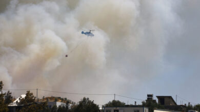 Τουρκία:-Χιλιάδες-εκκενώσεις-ενώ-οι-πυρκαγιές-μαίνονται-–-Οι-φλόγες-απειλούν-δρόμους,-δάση-και-χωριά