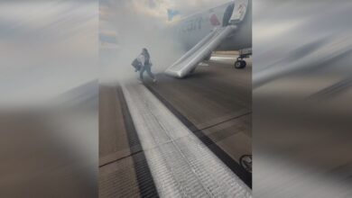 Ντένβερ:-Πανικός-σε-πτήση-της-american-airlines-–-Εκκένωση-μετά-από-καπνούς-και-φλόγες-κάτω-από-το-αεροσκάφος