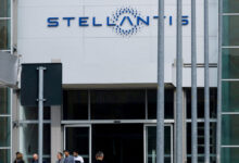 Η-stellantis-αναμένει-οικονομική-απώλεια-1,21-δισ.-ευρώ-από-τους-δασμούς-των-ΗΠΑ-στο-β’-εξάμηνο-του-2025