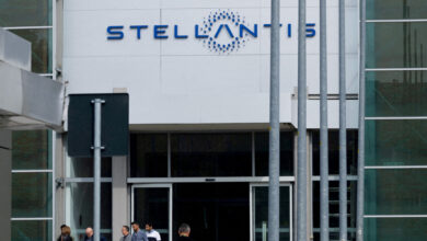Η-stellantis-αναμένει-οικονομική-απώλεια-1,21-δισ.-ευρώ-από-τους-δασμούς-των-ΗΠΑ-στο-β’-εξάμηνο-του-2025