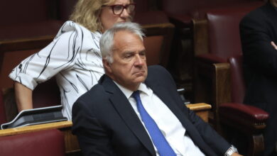 ΟΠΕΚΕΠΕ:-Η-ώρα-του-Μάκη-Βορίδη-και-του-Λευτέρη-Αυγενάκη-στη-Βουλή-–-Αποχή-της-ΝΔ-από-την-ψηφοφορία-για-σύσταση-Προανακριτικής