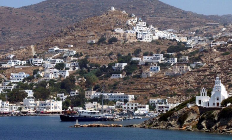 Η-Ίος-νέος-πόλος-έλξης-τουριστών:-Ένα-από-τα-15-καλύτερα-της-Ελλάδας,-σύμφωνα-με-τους-times