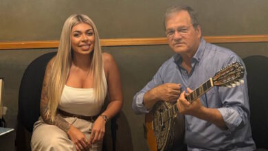 Η-johanna-συναντήθηκε-με-τον-Χρήστο-Νικολόπουλο
