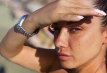 Η-Βάσω-Λασκαράκη-ποζάρει-άβαφη-με-bikini,-στα-46-της-και-ενθουσιάζει-το-instagram