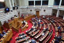 Βουλή:-Η-συζήτηση-για-σύσταση-Προανακριτικής-για-τον-ΟΠΕΚΕΠΕ-μετά-τις-προτάσεις-ΠΑΣΟΚ,-ΣΥΡΙΖΑ,-Νέας-Αριστεράς