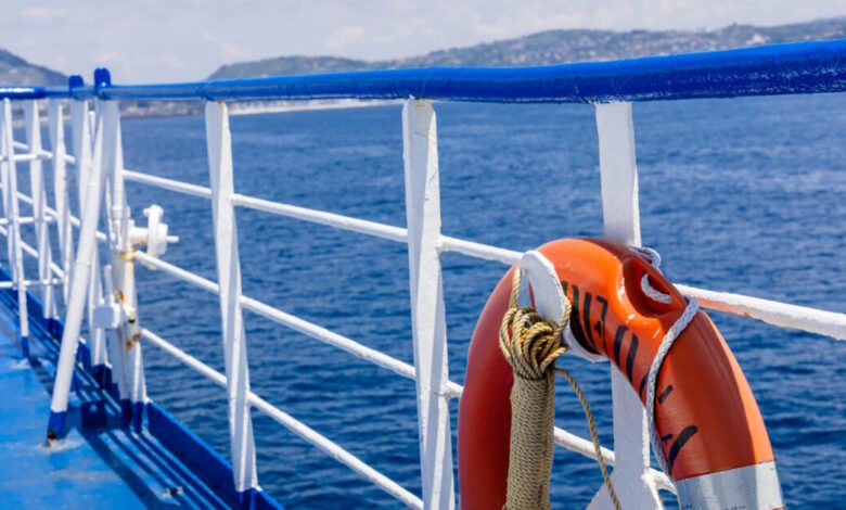 Βλάβη-στον-καταπέλτη-για-το-πλοίο-hellenic-highspeed-στην-Αμοργό