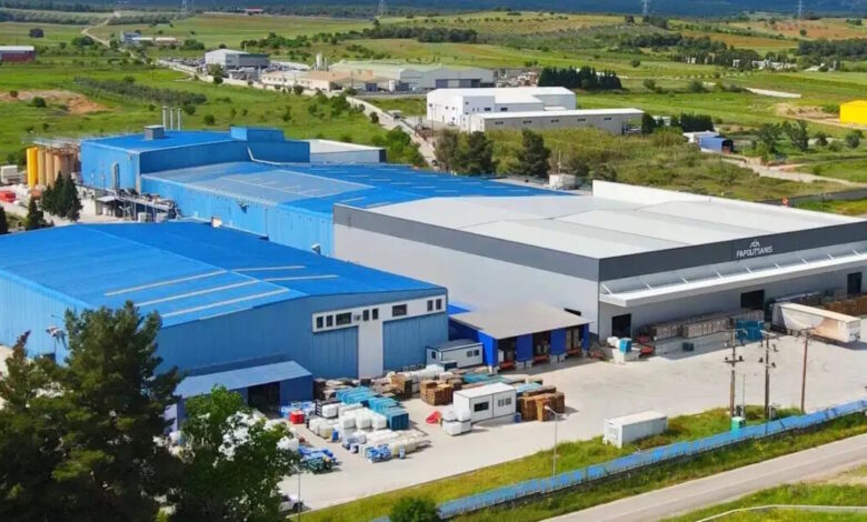 Παπουτσάνης:-Κατά-27%-αυξήθηκαν-οι-πωλήσεις-το-α’-εξάμηνο