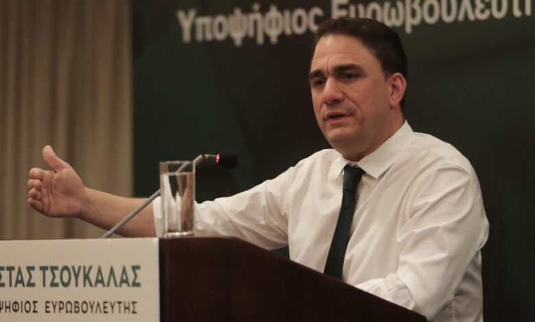 Κώστας-Τσουκαλάς:-Η-Ελλάδα-δεν-πρέπει-να-βρίσκεται-στην-ουρά-των-εξελίξεων-που-επιβάλλει-η-εξωτερική-πολιτική-της-ΝΔ