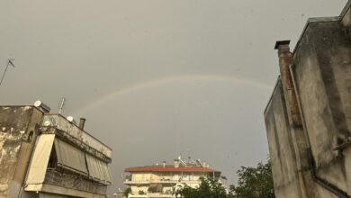 Πρωτοφανές-μπουρίνι-στα-Τρίκαλα:-Ισχυρή-βροχή,-χαλάζι-και-ζημιές-στην-πόλη
